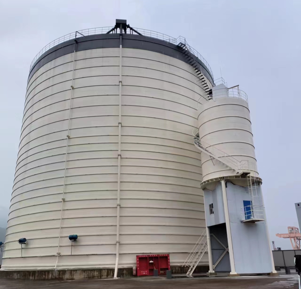 贺兰10万吨水泥钢板库