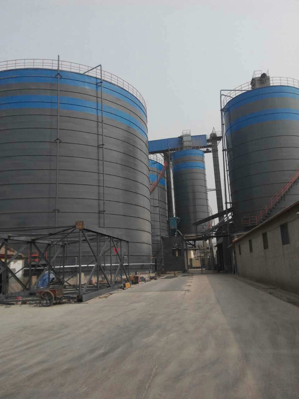 贺兰粉煤灰储存库基础怎么建造